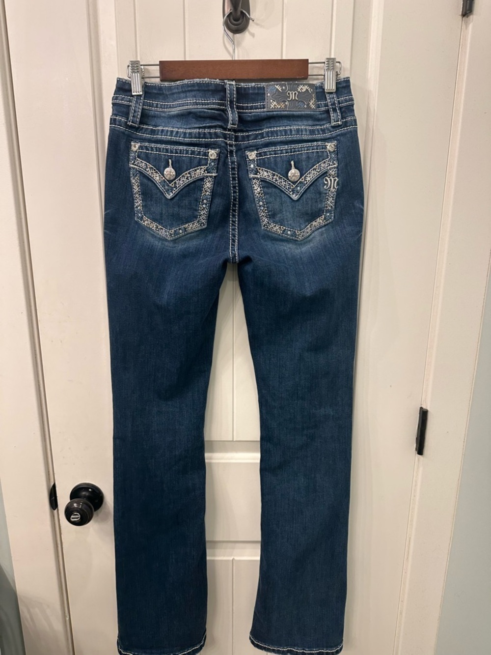 Miss Me Mid Rise Bootcut Jeans Embroidered Flap Pocket Size 27 x 34
Y2K Western